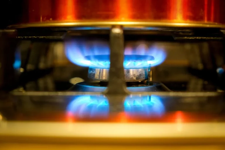 How Natural Gas Markets Affect Industrial Buyers