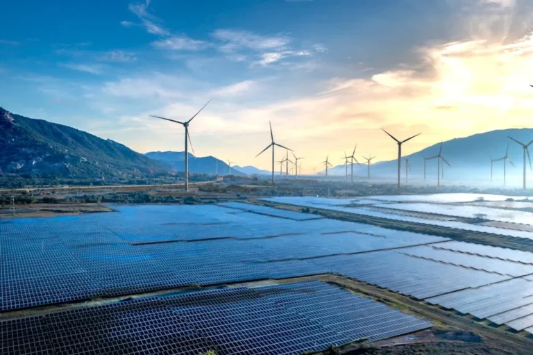 Renewable Energy Investment Trends in 2026